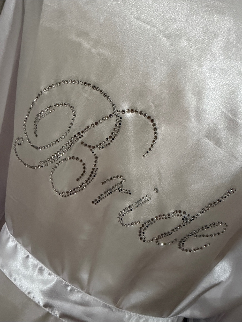 BRIDE Satin Robe - Picture 5 of 5
